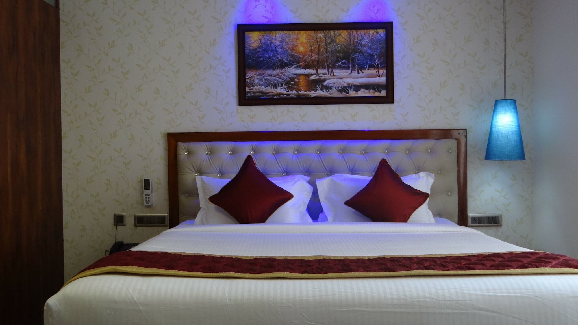 Arna Hotel Devanahalli Exterior foto