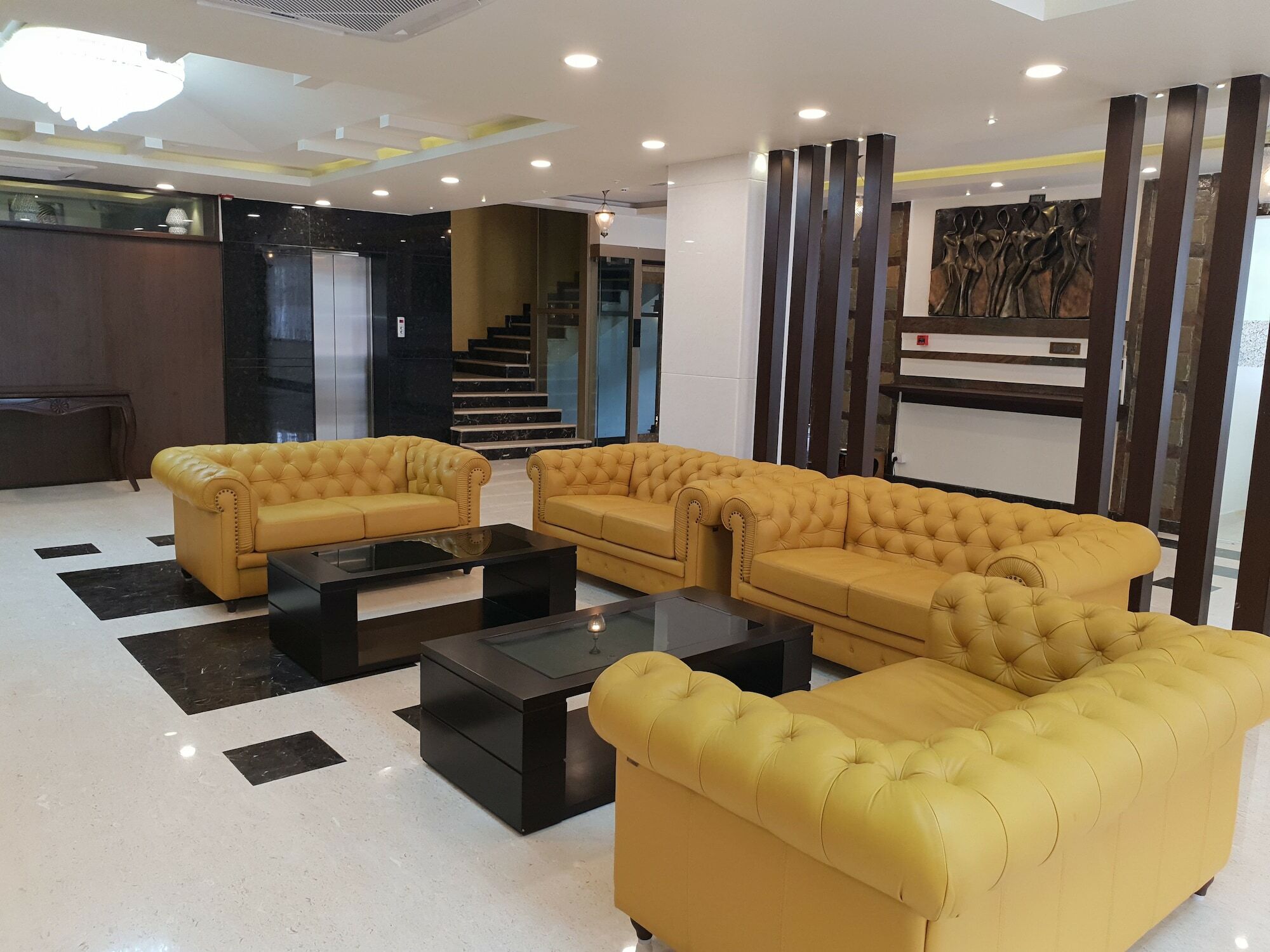 Arna Hotel Devanahalli Exterior foto